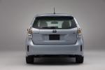 Toyota Prius V 2011 года